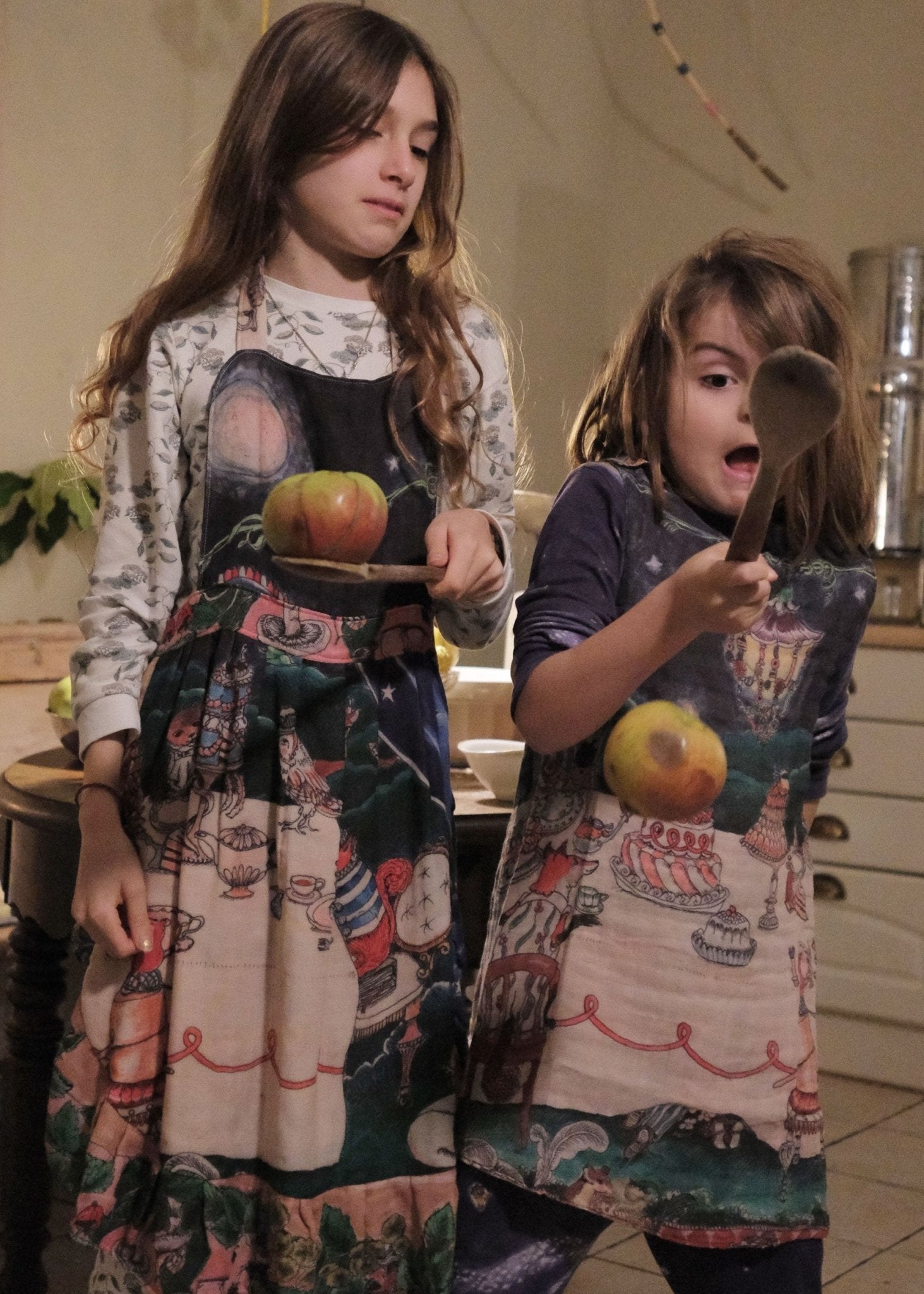 Children's Once Upon a Feast Smock Apron - Forivor