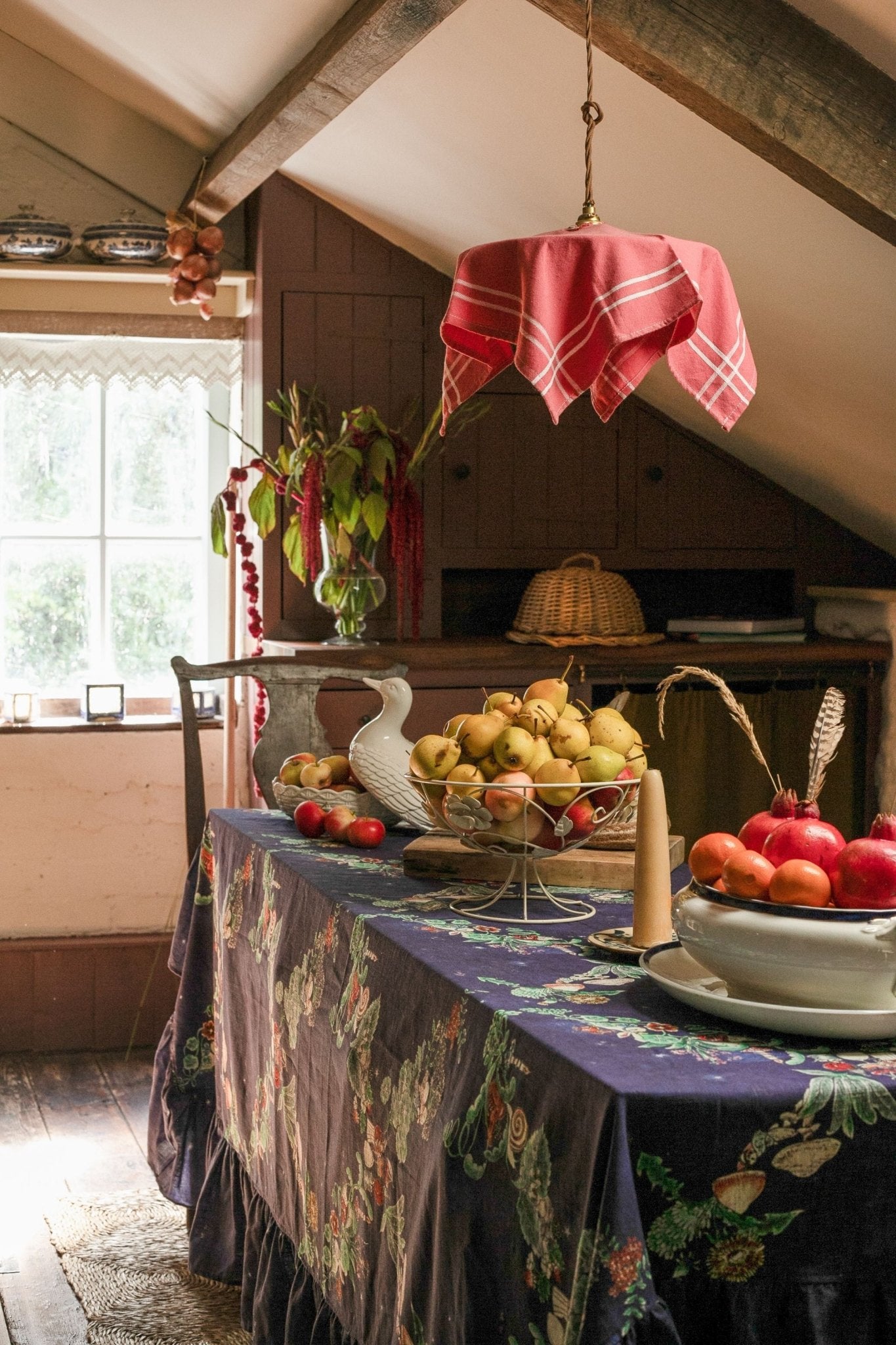 Hedgerow Cross - Organic Cotton Tablecloth - Blue - Forivor