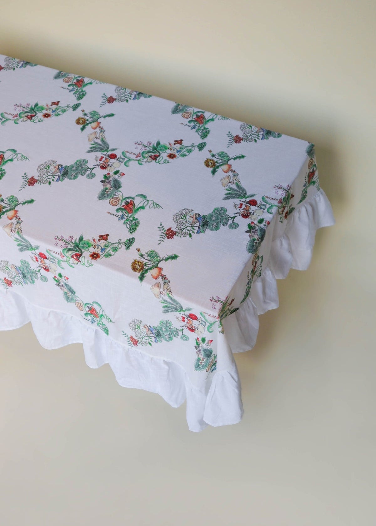 Hedgerow Cross Organic Cotton Tablecloth - White - Forivor