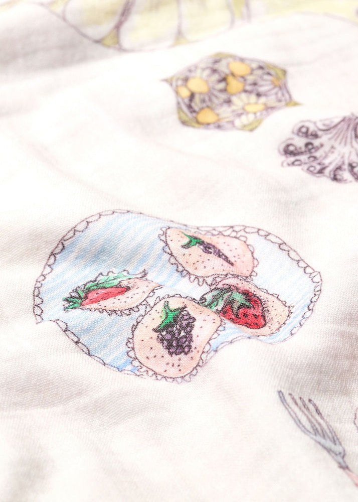 Once Upon a Feast Muslin Blanket - Large - Forivor