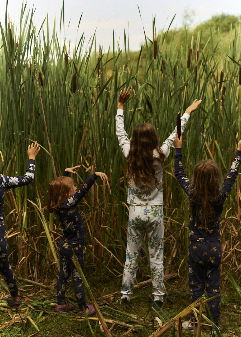 The Frog and the Book Organic Cotton Kids Pyjama Set - Forivor